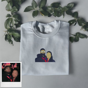 Top 5 Custom Embroidered Sweatshirts for Couples 2025 (1)
